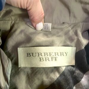 Burberry Britt Authentic Nylon Hooded Coat UK 6 US 8 fits comfortably even 10/12